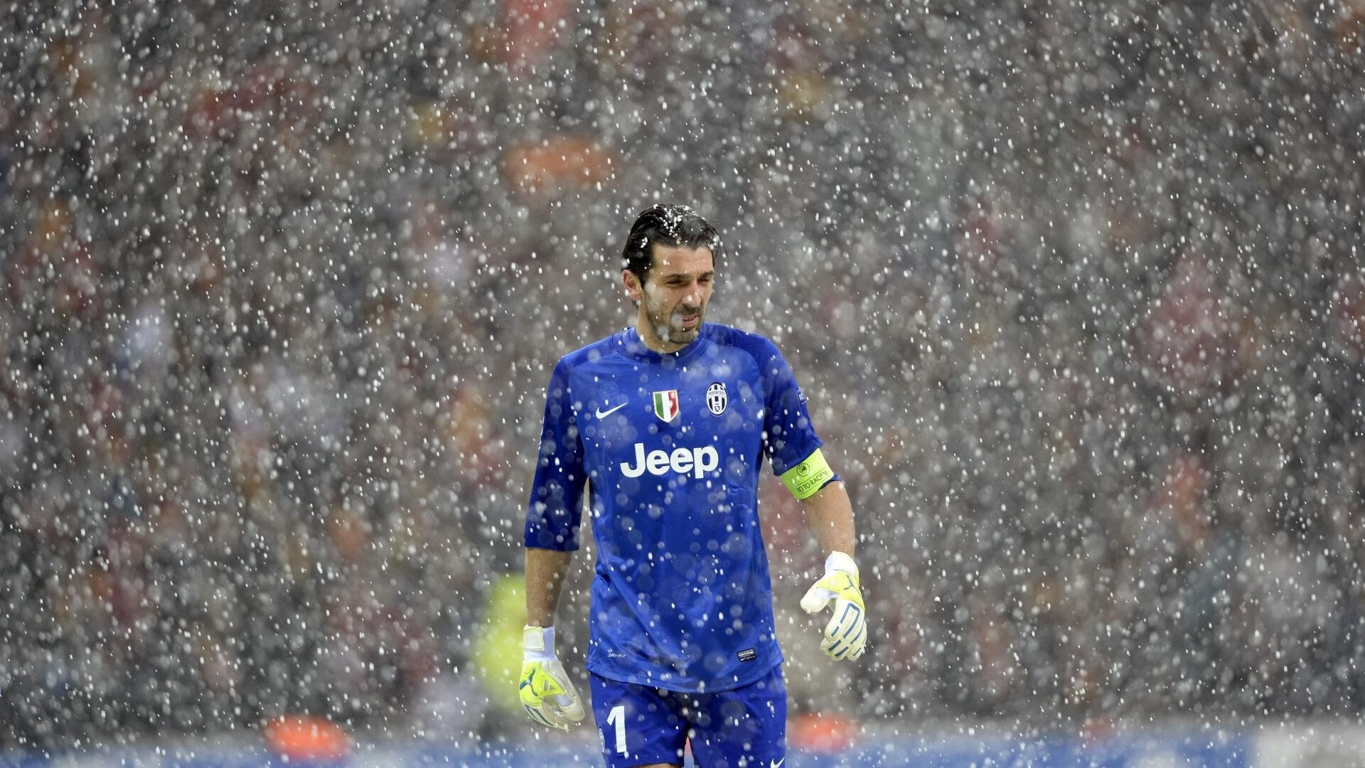 _水上漂流：在河流溪谷中进行的极限挑战_，水上漂流运动满足的条件